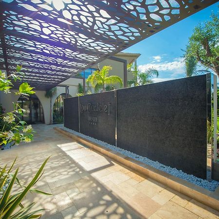 Hotel Lou Castelet Carros Luaran gambar