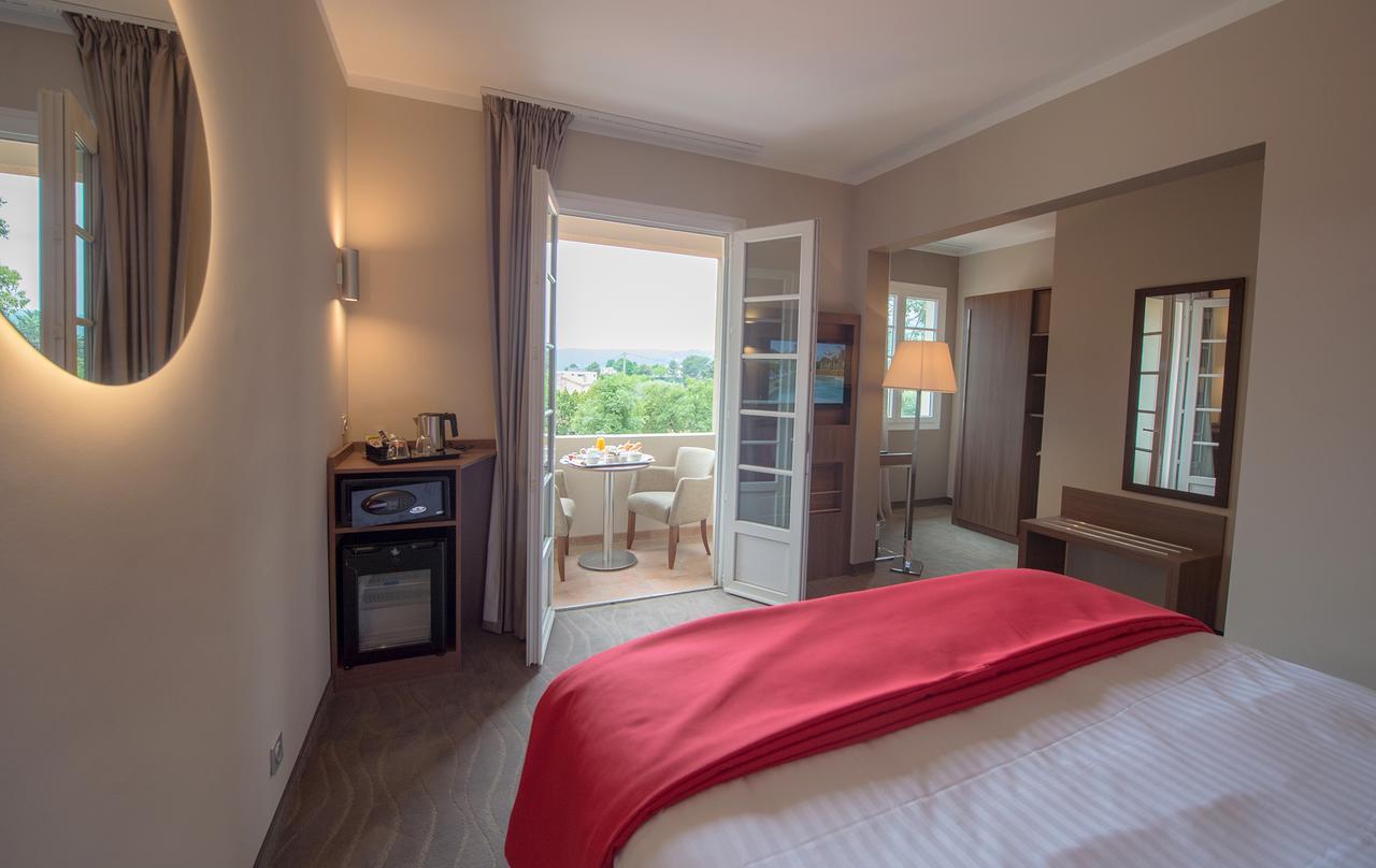 Hotel Lou Castelet Carros Luaran gambar