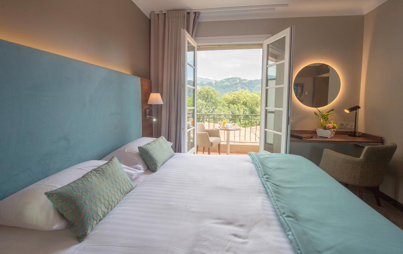 Hotel Lou Castelet Carros Luaran gambar