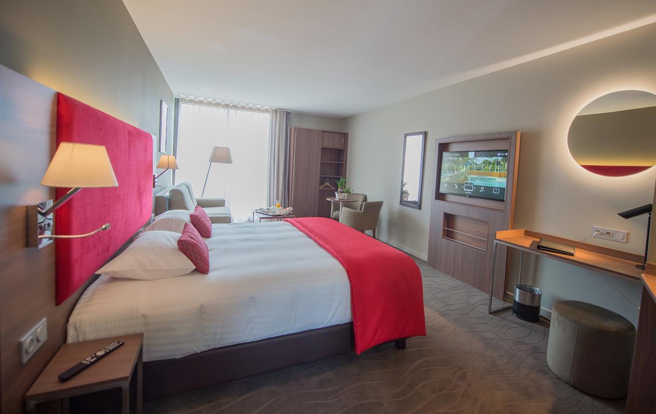 Hotel Lou Castelet Carros Luaran gambar