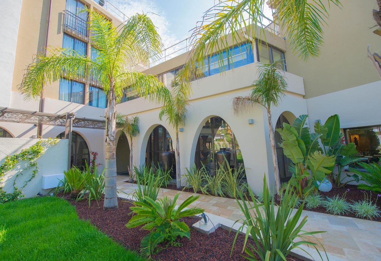 Hotel Lou Castelet Carros Luaran gambar