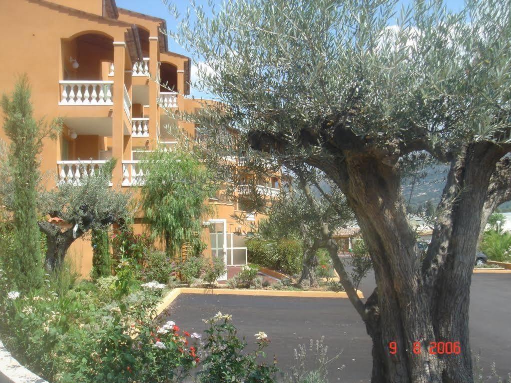 Hotel Lou Castelet Carros Luaran gambar